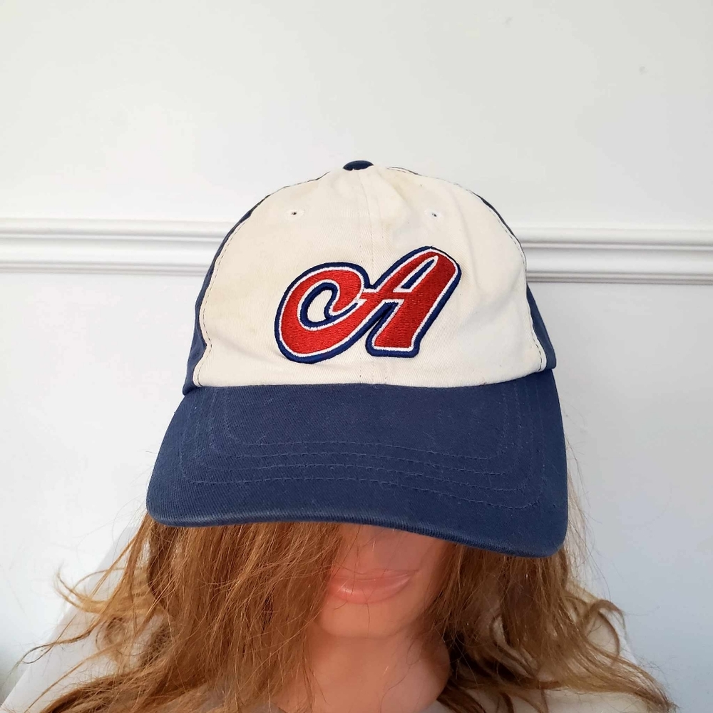 Americain Eagle Outfitters White Blue A Cap